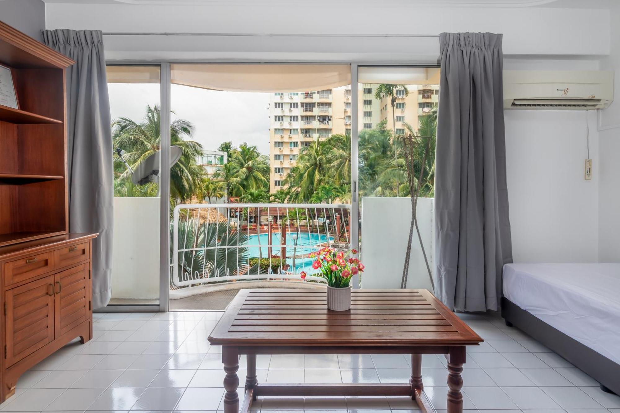 Condo At Melaka Raya By Idealhub Экстерьер фото