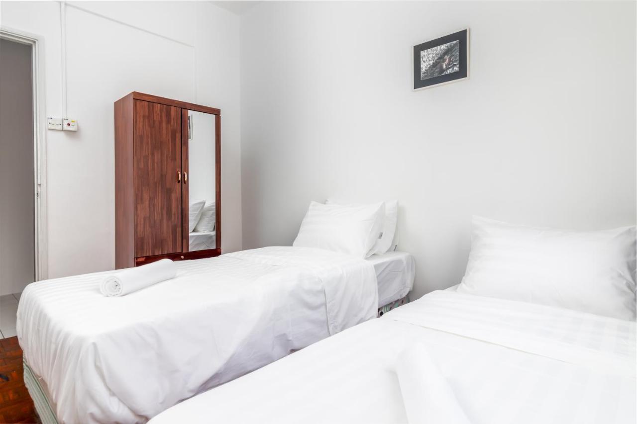 Condo At Melaka Raya By Idealhub Экстерьер фото