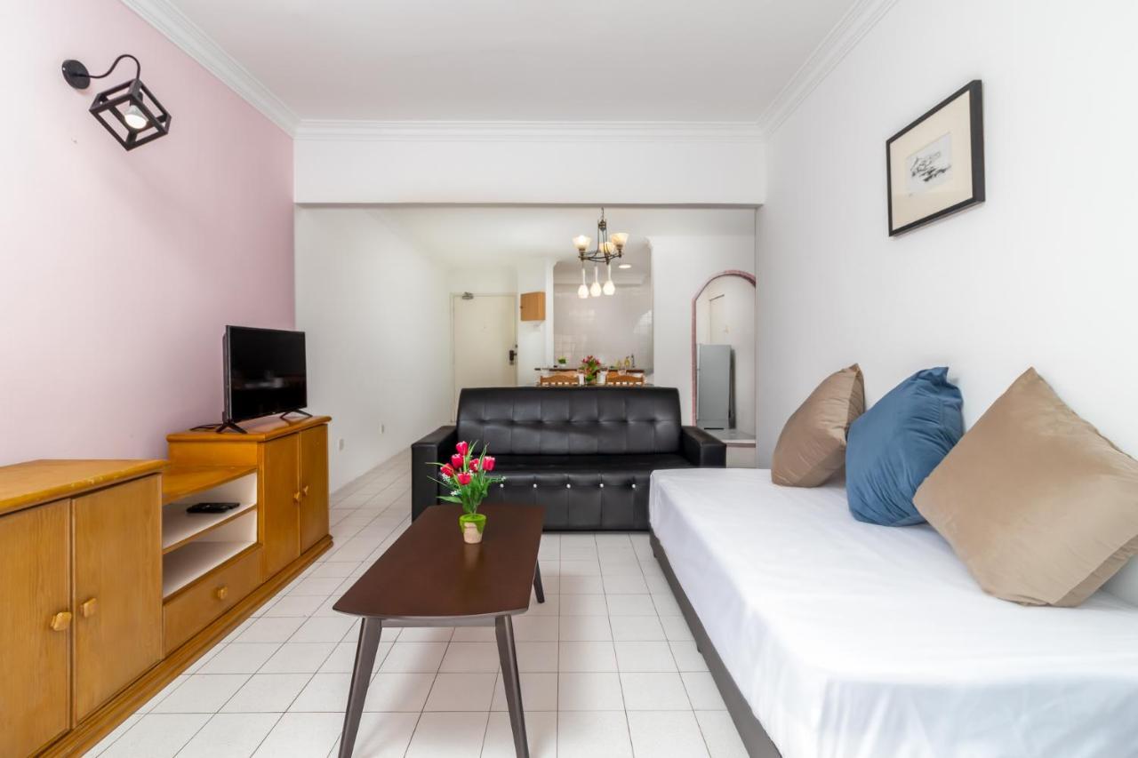 Condo At Melaka Raya By Idealhub Экстерьер фото